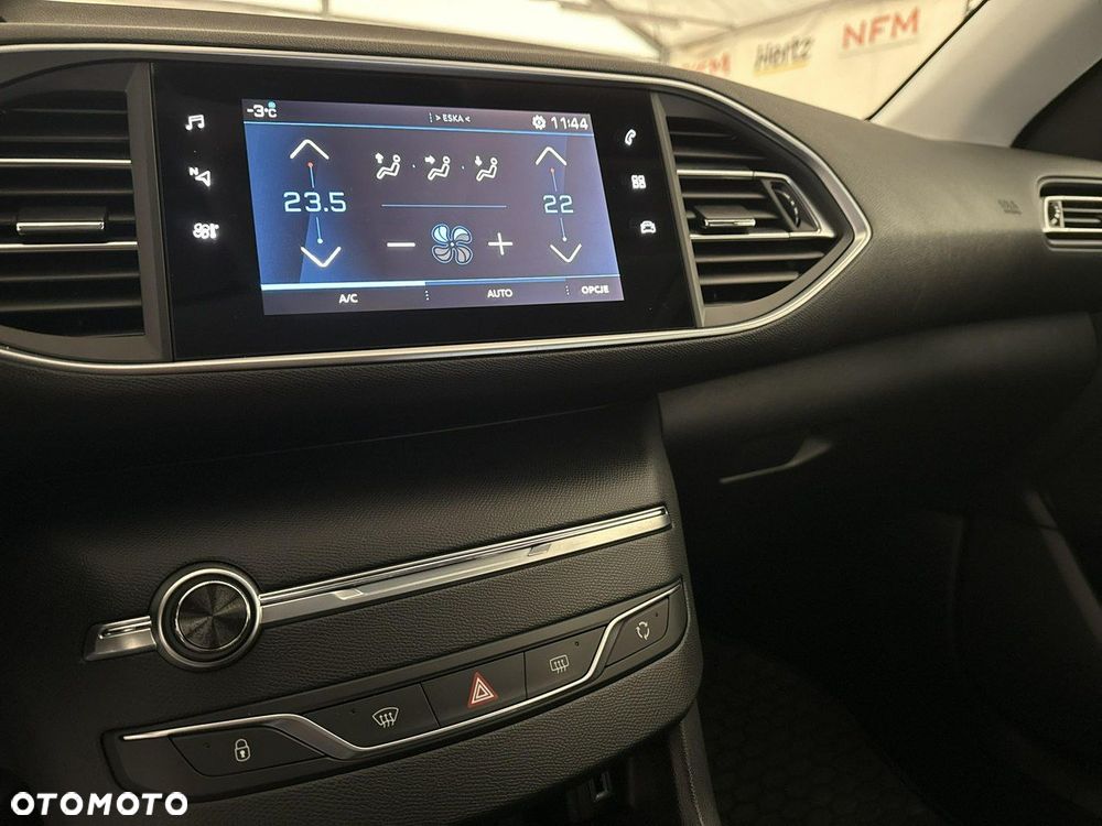 Peugeot 308 - 26