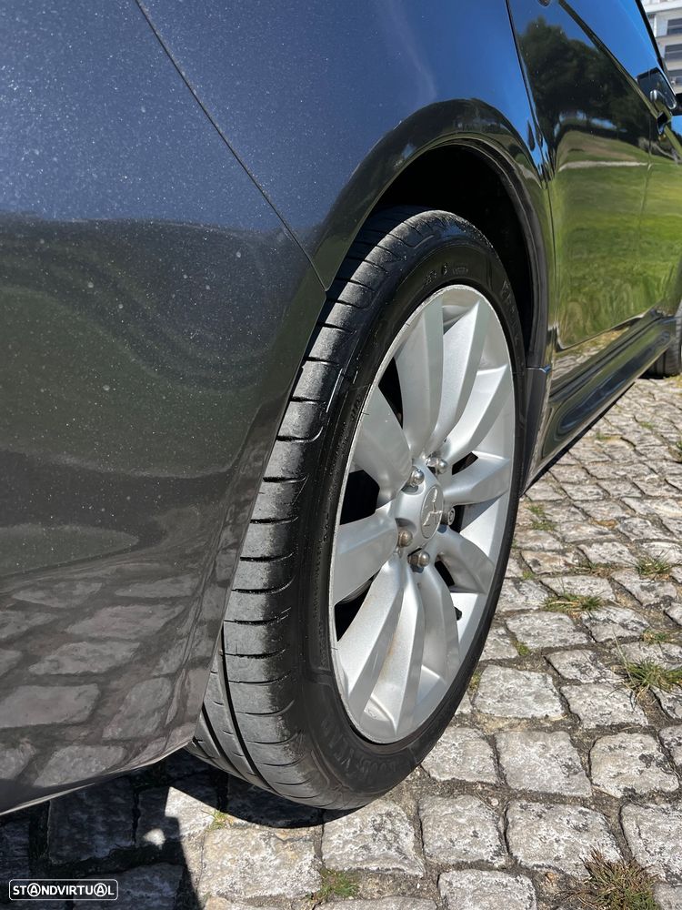 Mitsubishi Lancer Sportback - 13