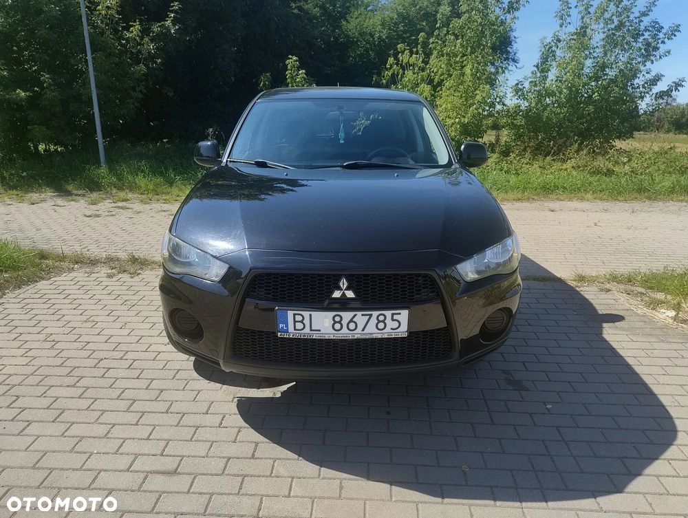 Mitsubishi Outlander 2.0 Intense 2WD - 4