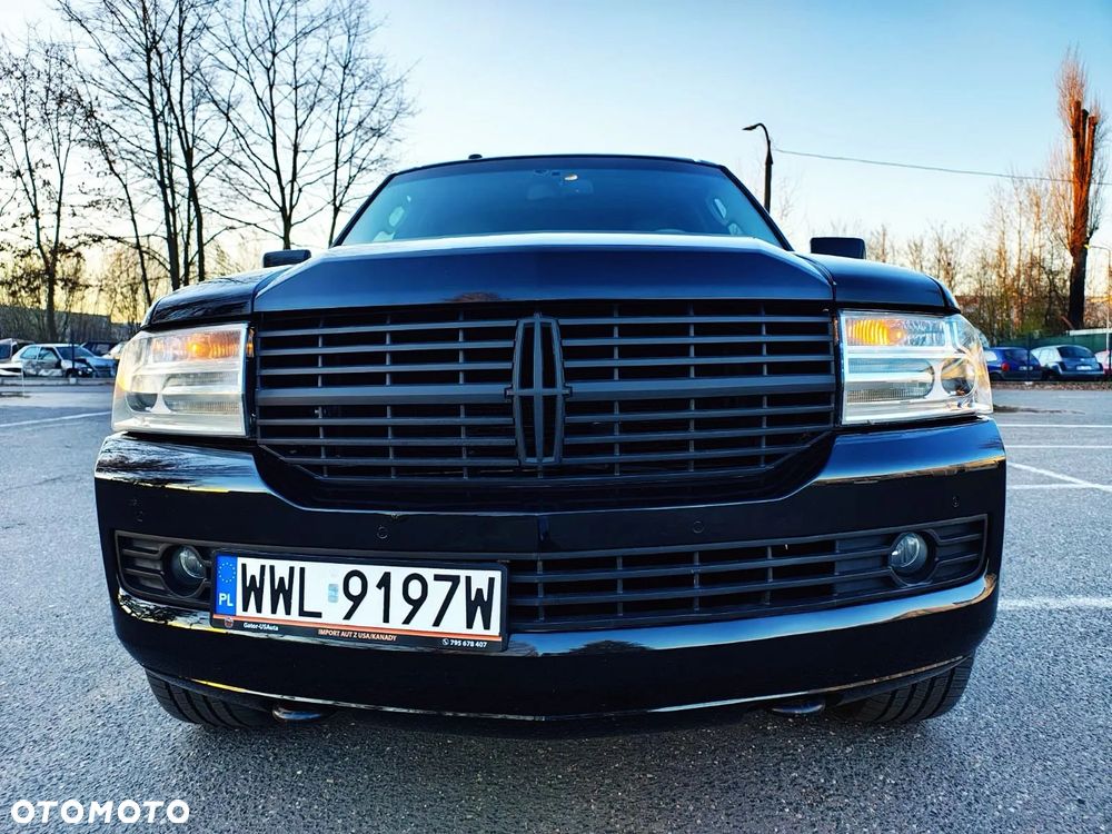 Lincoln Navigator 5.4 4x4 - 12