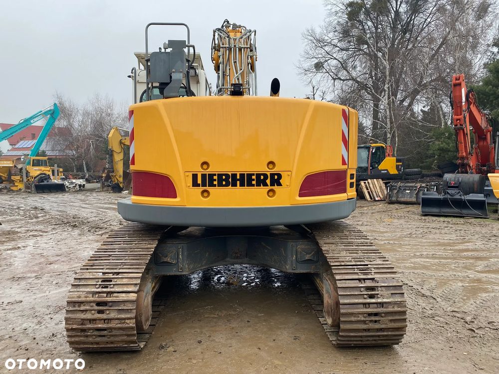 Liebherr R924 COMPACT, 2014 ROK, PŁUG, RAMIĘ 3X ŁAMANE, Z NIEMIEC - 6