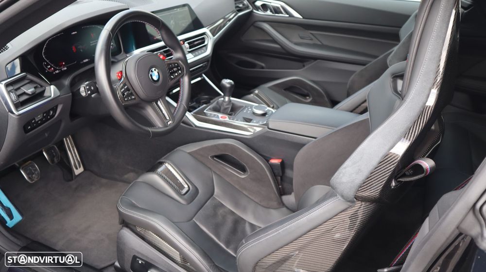 BMW M4 Pack 50 anos M - 17