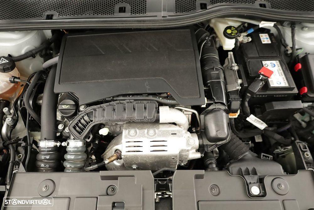 Citroën C4 1.2 PureTech Plus EAT8 - 25