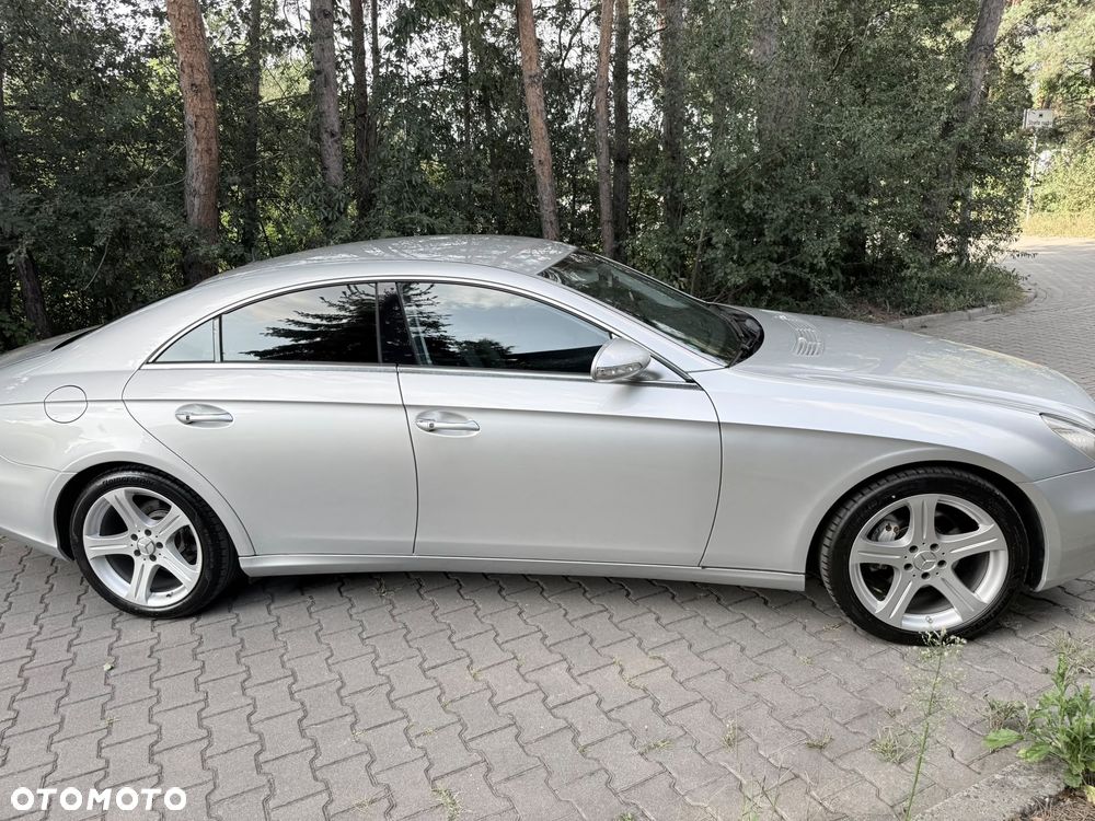 Mercedes-Benz CLS - 4