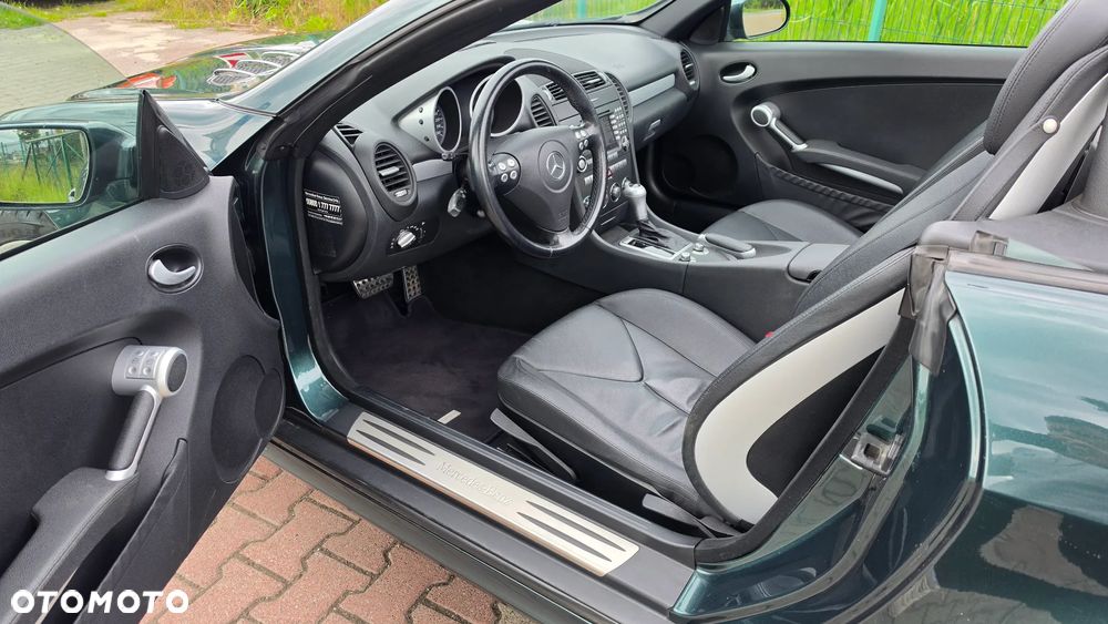 Mercedes-Benz SLK 350 7G-TRONIC - 5