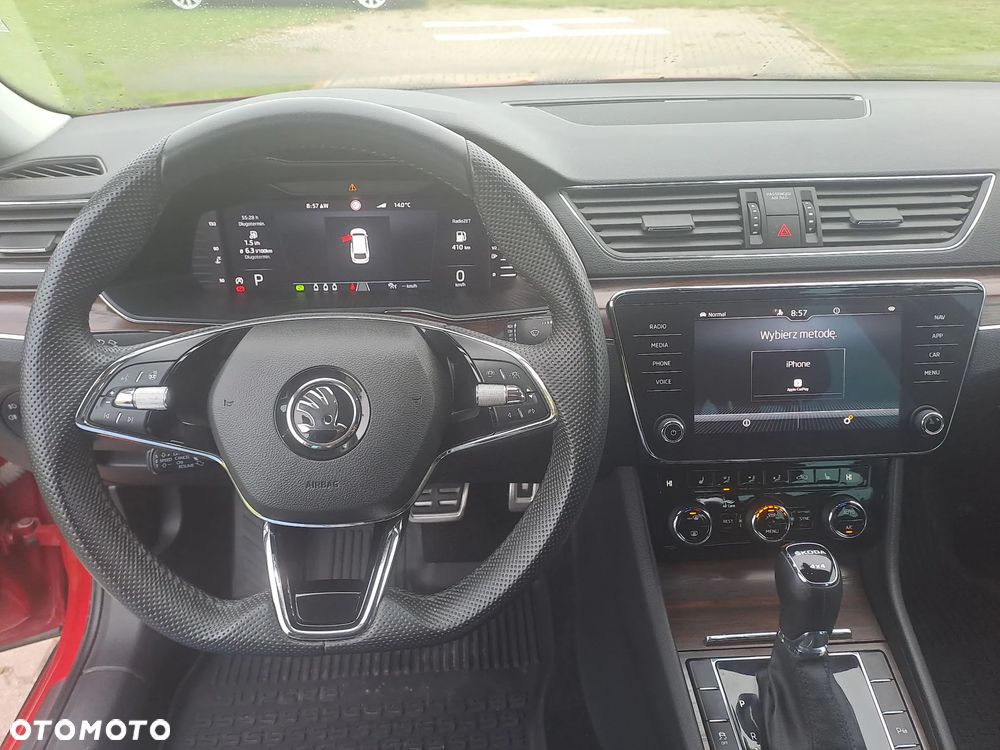 Skoda Superb 2.0 TDI SCR 4x4 Scout DSG - 10