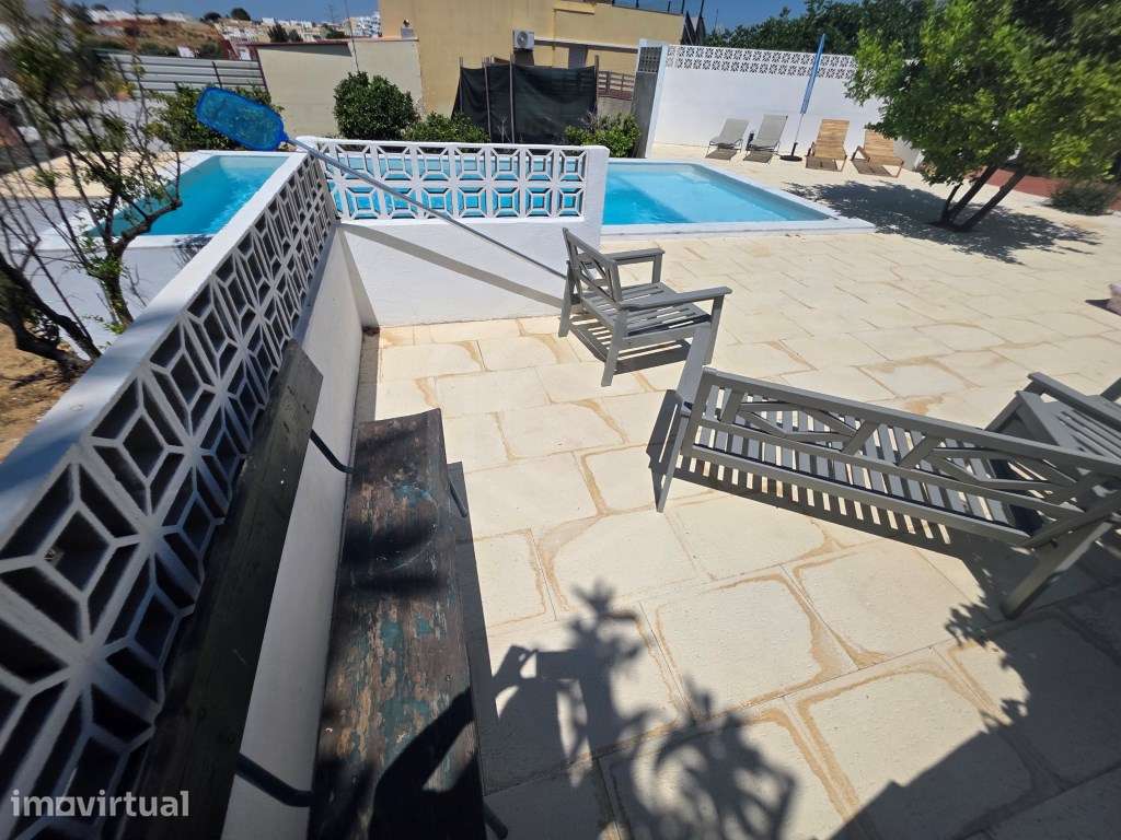 Moradia V3 + T0, com piscina, Olhão, Algarve - Grande imagem: 3/31
