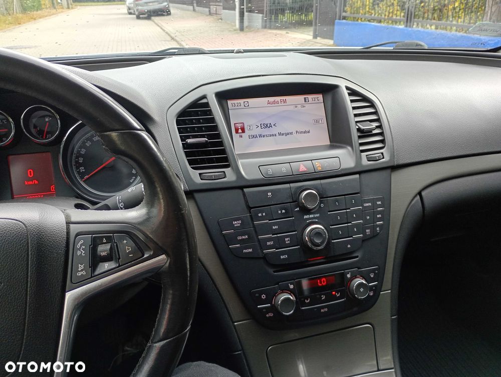 Opel Insignia - 12
