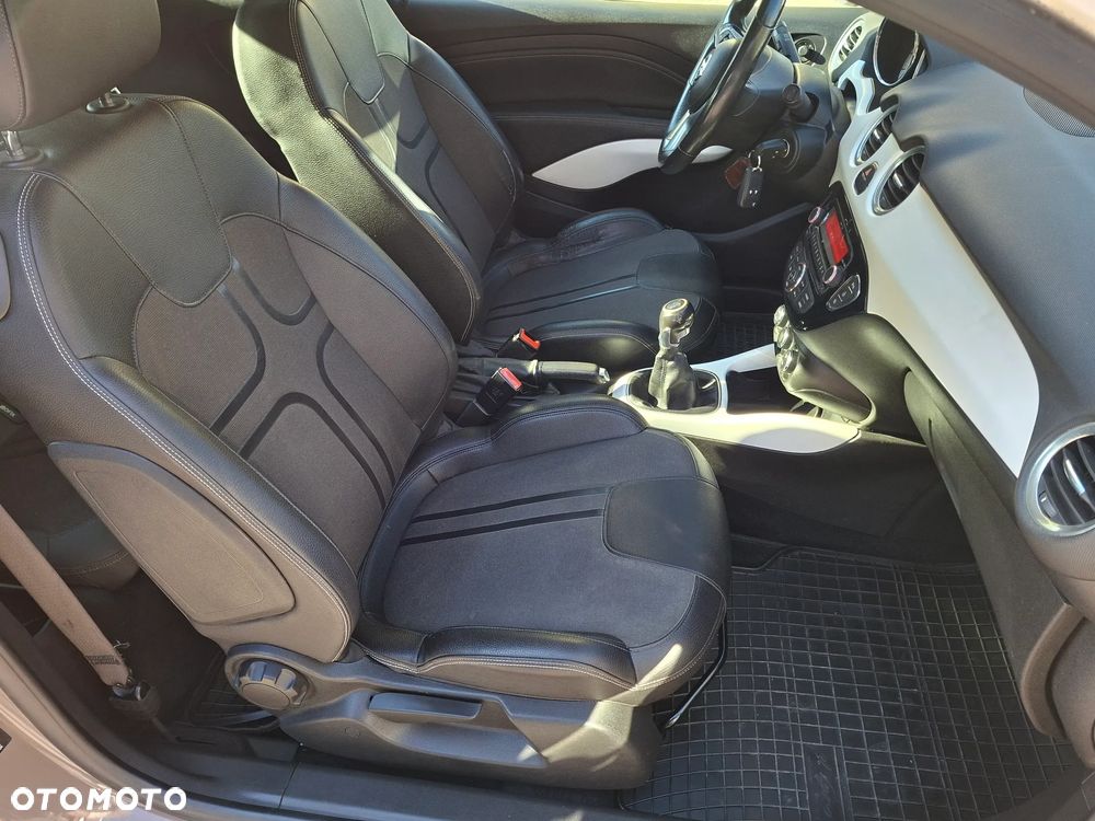 Opel Adam 2013