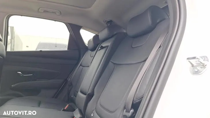 Hyundai Tucson 1.6 l 215 CP 4WD 6AT HEV Luxury - 16