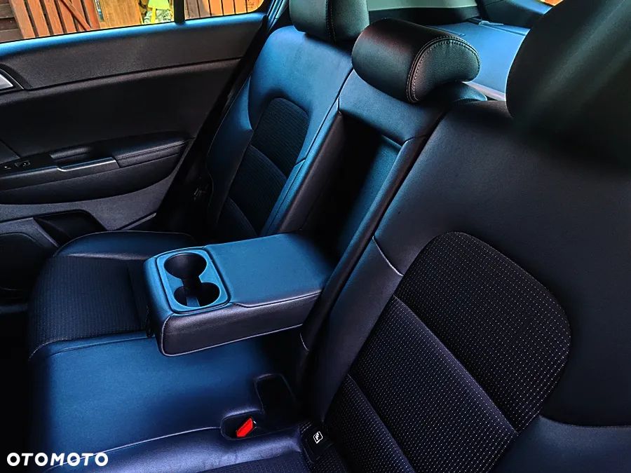 Kia Sportage 1.7 CRDI Business Line M 2WD - 34