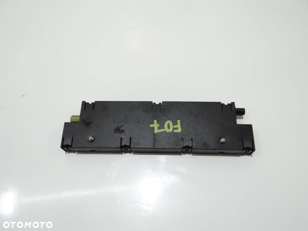 WZMACNIACZ ANTENY BMW F07 GT 9276009 - 2