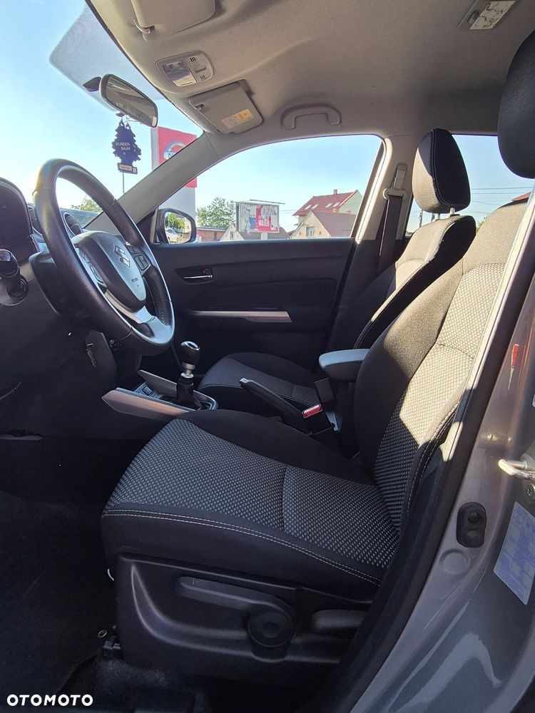 Suzuki Vitara 1.4 Boosterjet Premium 2WD - 8