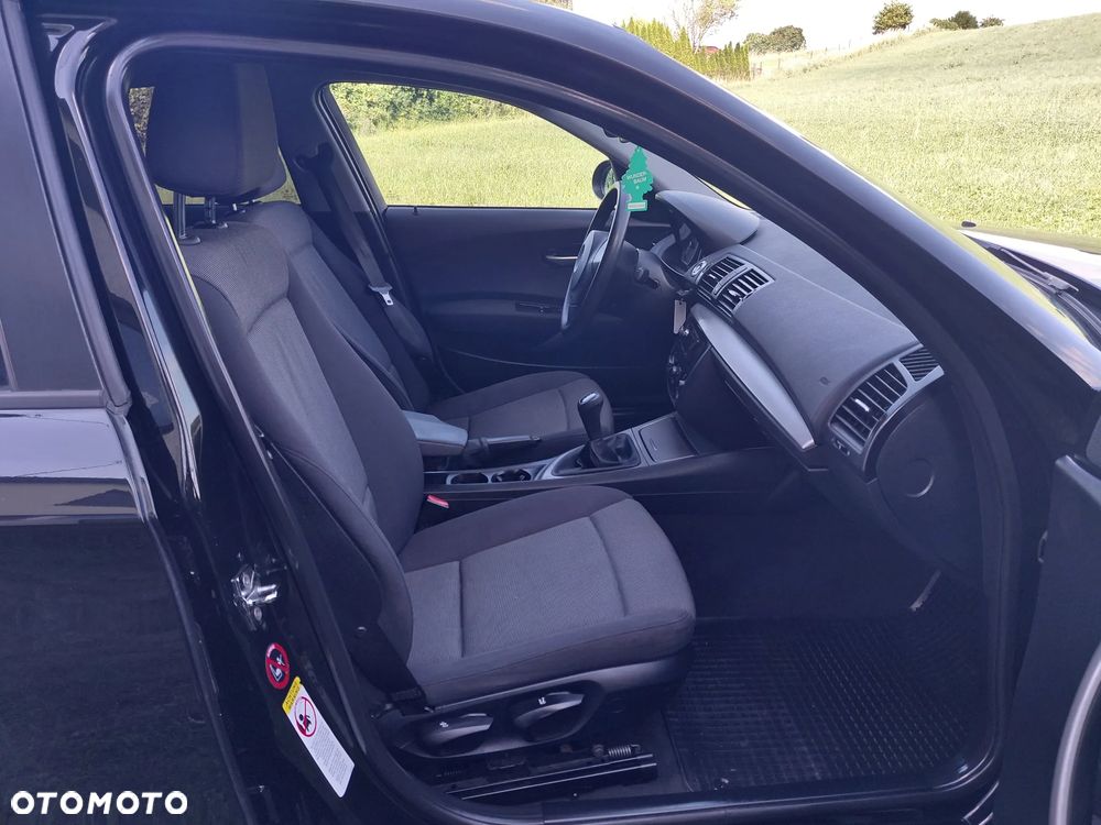 BMW Seria 1 - 14