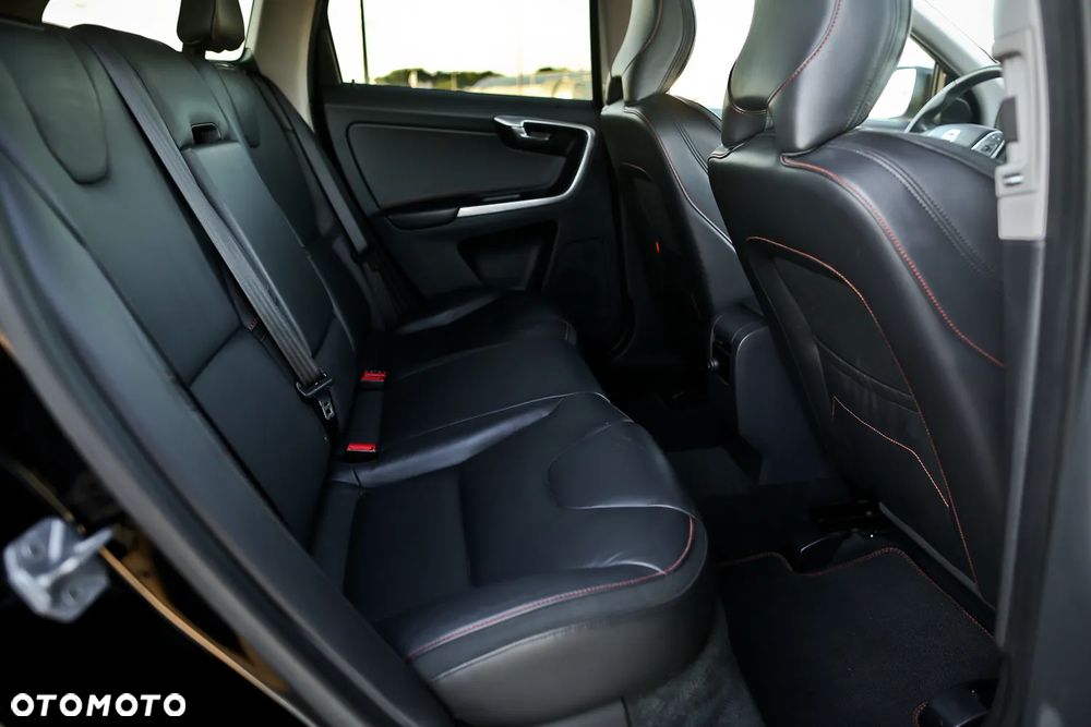 Volvo XC 60 D3 Ocean Race - 25