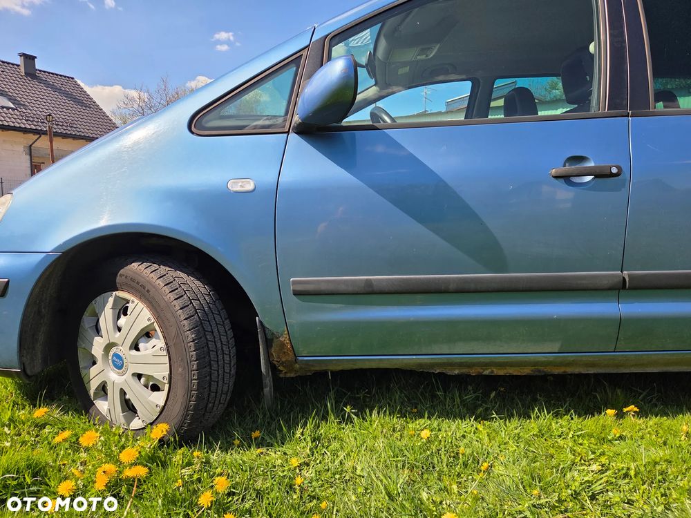 Ford Galaxy 1.9 TDI Ambiente - 11