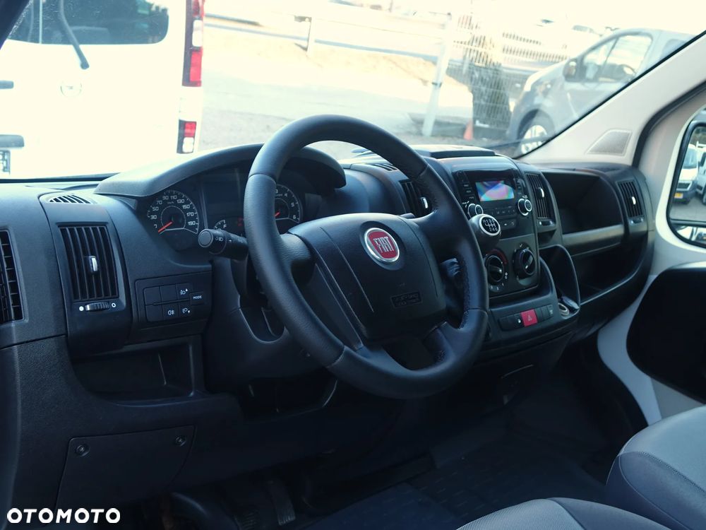Fiat Ducato 7-osobowy DOKA skrzynia ładunkowa brygadówka - 10