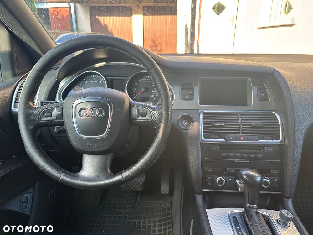 Audi Q7 3.0 TDI Quattro Tiptronic - 13