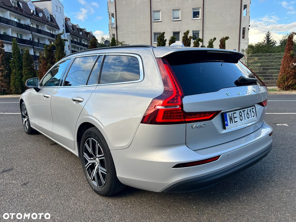 Volvo V60 B4 D Core - 3