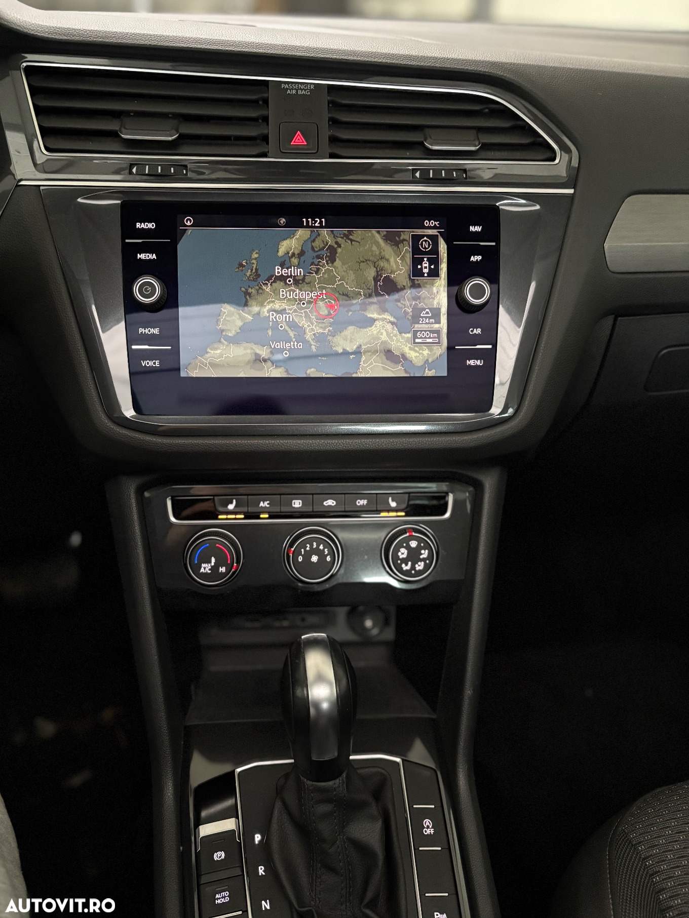 Volkswagen Tiguan Allspace 2.0 TDI SCR DSG Comfortline - 5