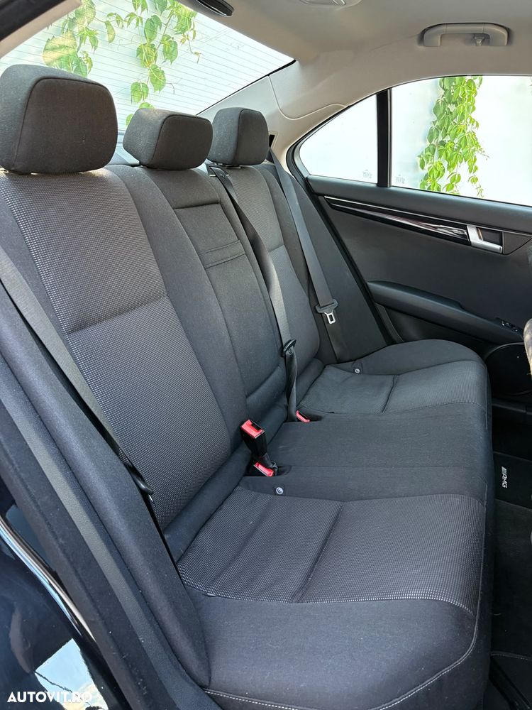 Mercedes-Benz C 200 CDI 7G-TRONIC Avantgarde Edition - 18