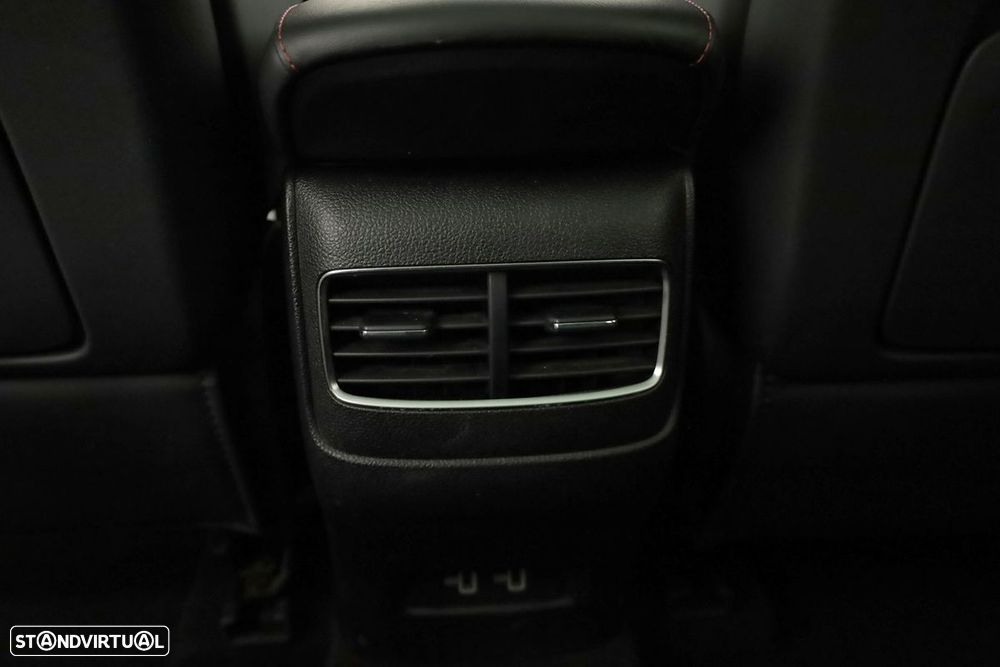 MG EHS 1.5 T-GDI Plug-in Hybrid Luxury - 23