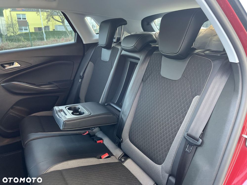 Opel Grandland X 1.6 T Ultimate S&S - 16