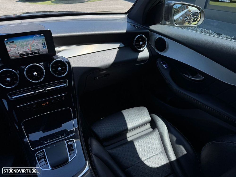 Mercedes-Benz GLC 300 d Coupé 4Matic - 25