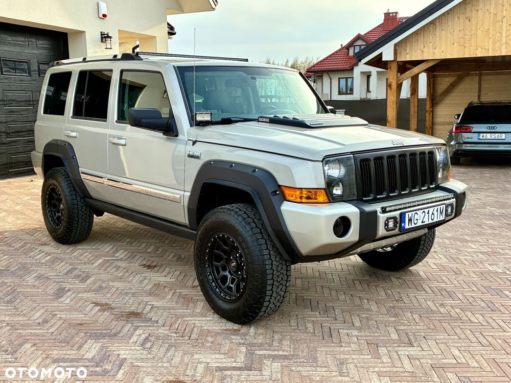 Jeep Commander 5.7 V8 HEMI Automatik Limited - 5