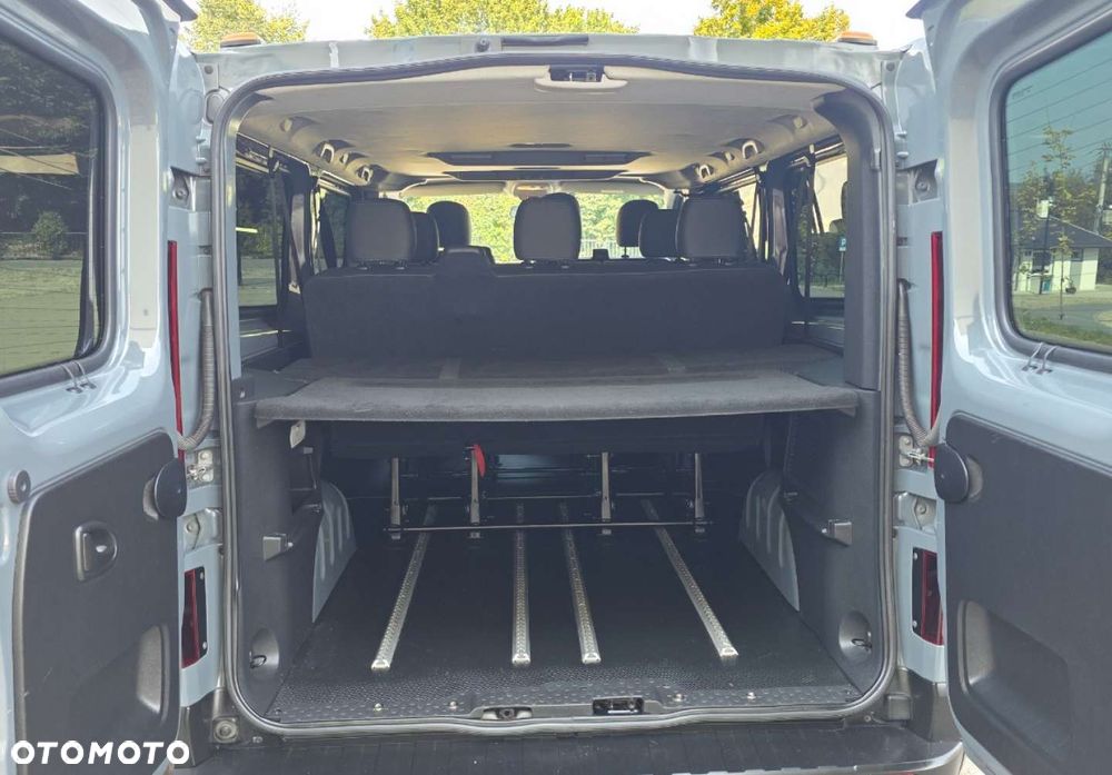 Renault Trafic - 29