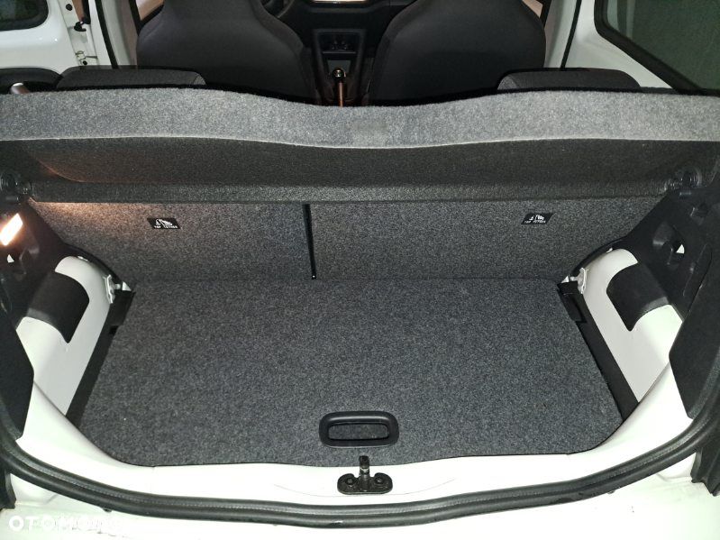 Volkswagen up! 1.0 move - 17