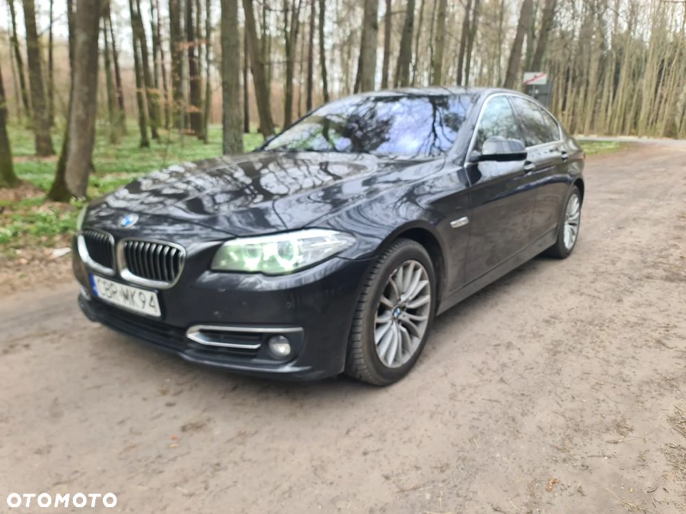 BMW Seria 5 520d xDrive Luxury Line - 3