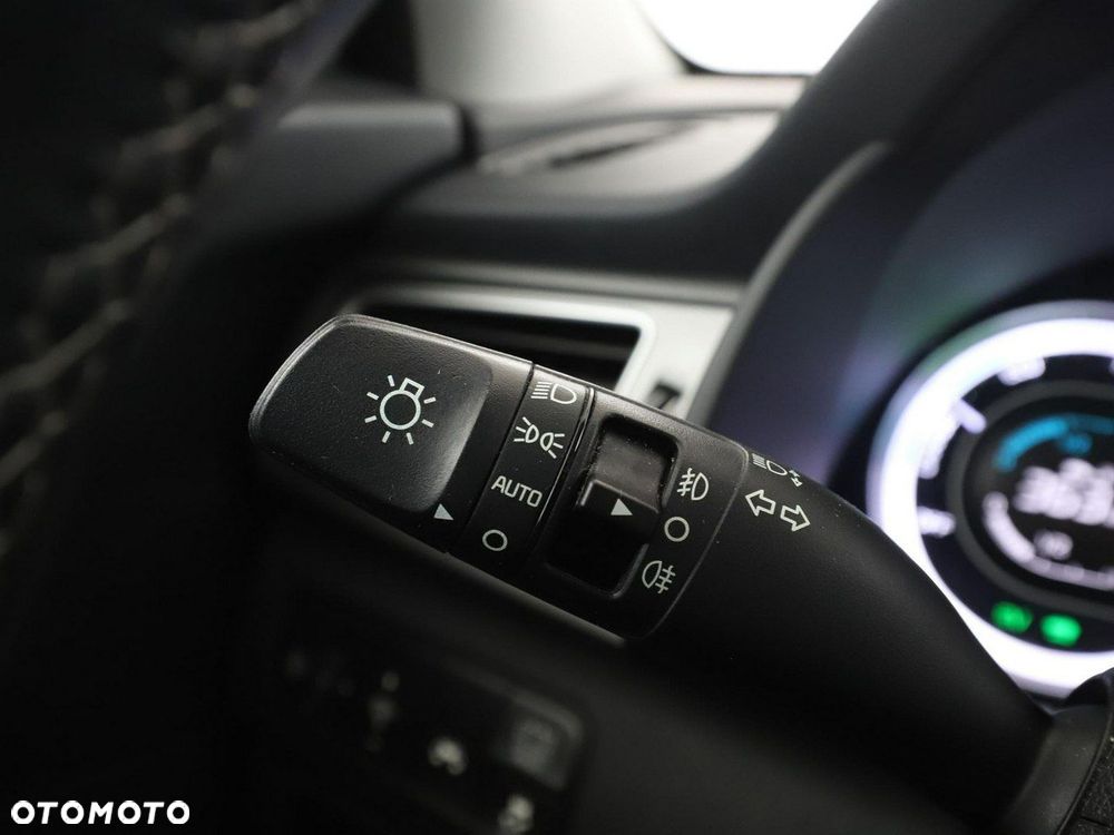 Kia Niro 1.6 GDI 2WD Edition 7 - 31