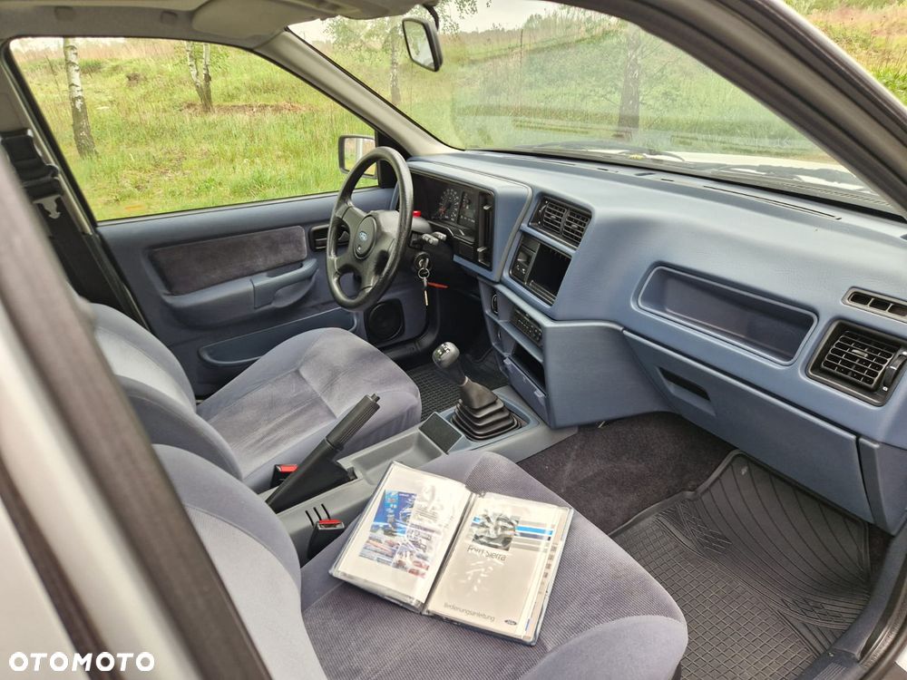 Ford Sierra - 19