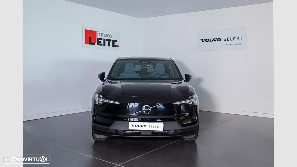 Volvo EX30 69 kWh Single Motor Extended Range Plus - 2