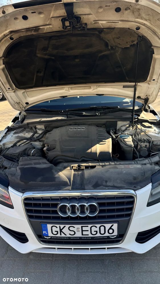 Audi A4 Limousine - 10