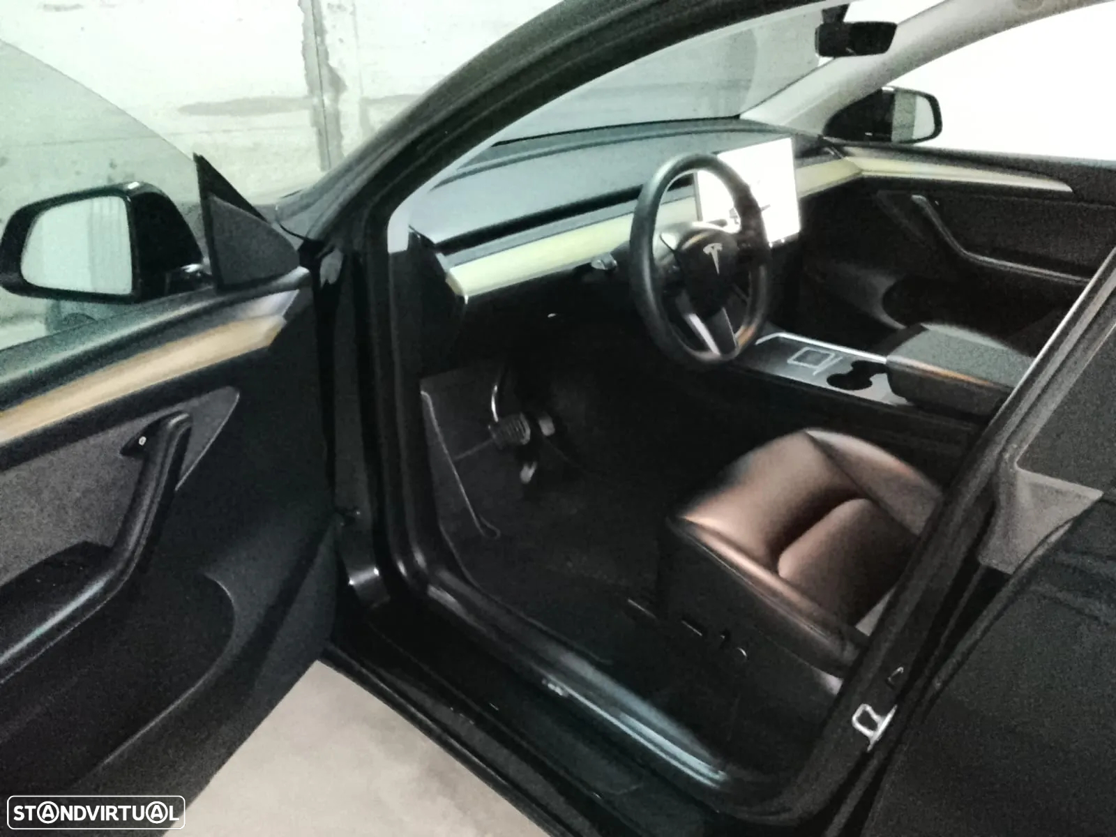 Tesla Model Y Tração Traseira - 5
