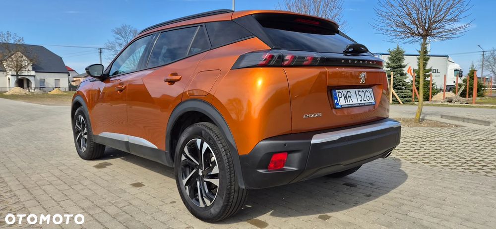 Peugeot 2008 BlueHDi 130 Allure S&S EAT8 - 7