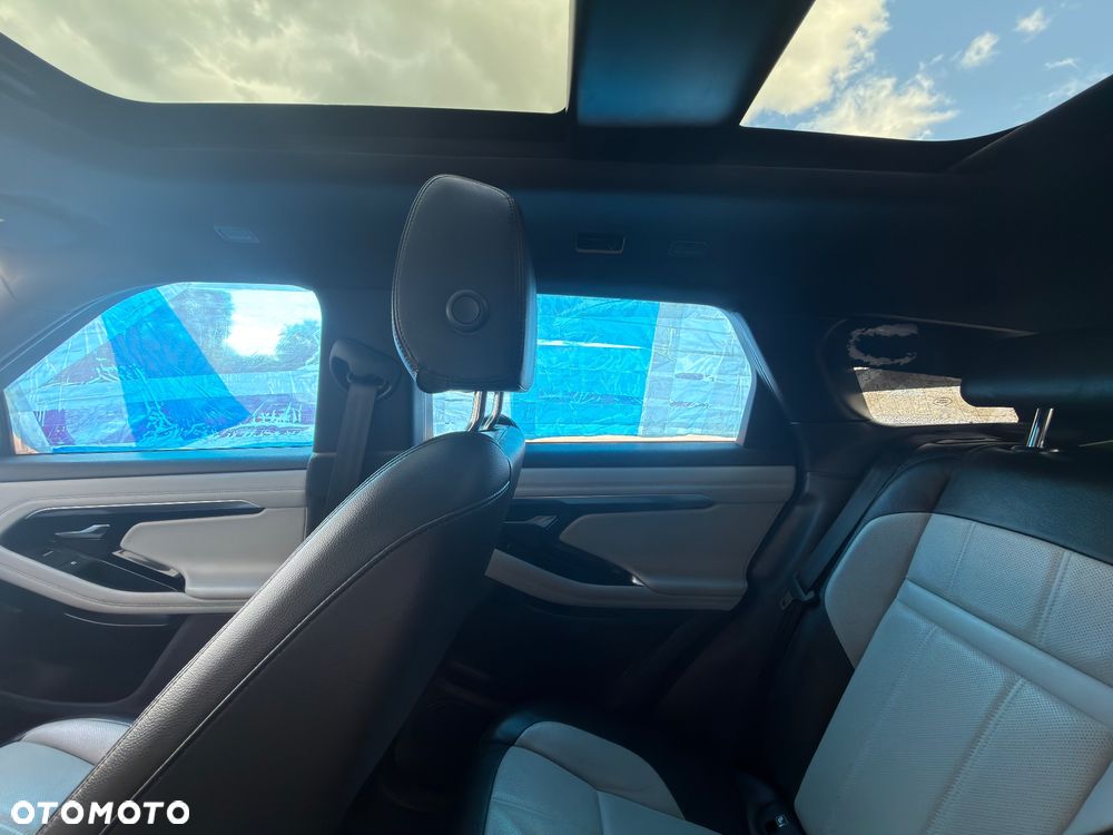 Land Rover Range Rover Evoque - 15