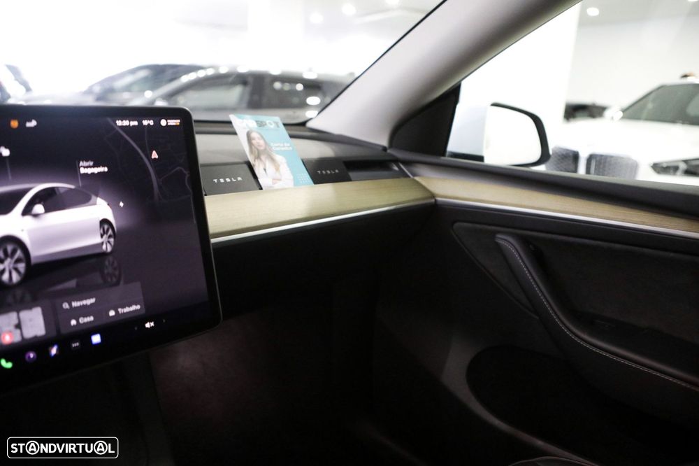 Tesla Model Y Tração Traseira - 25