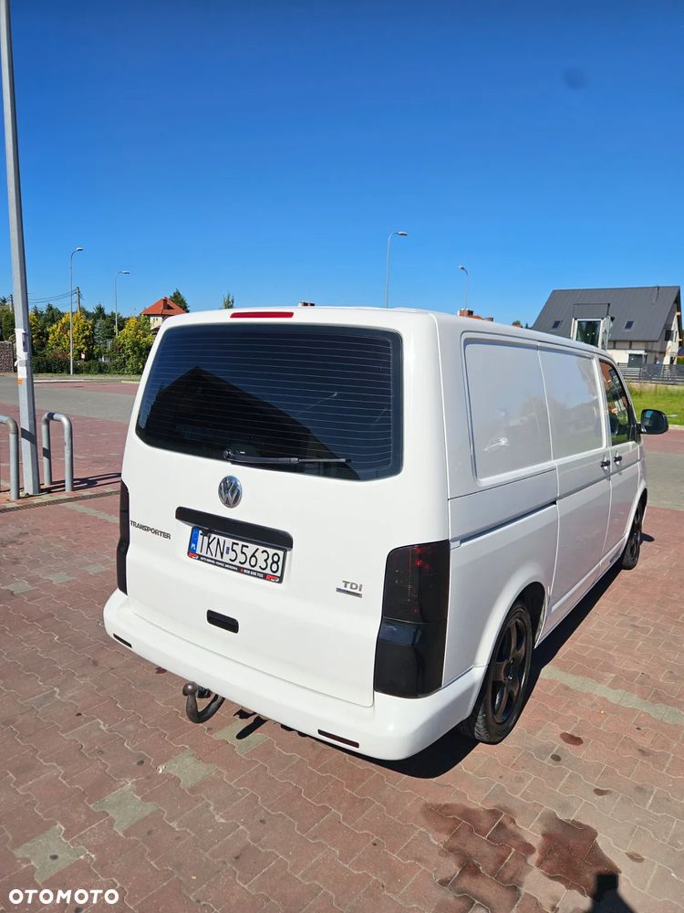 Volkswagen Transporter - 9