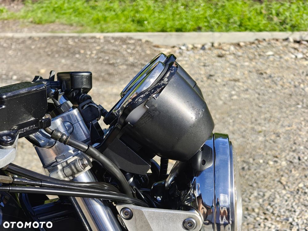 Honda CB - 8