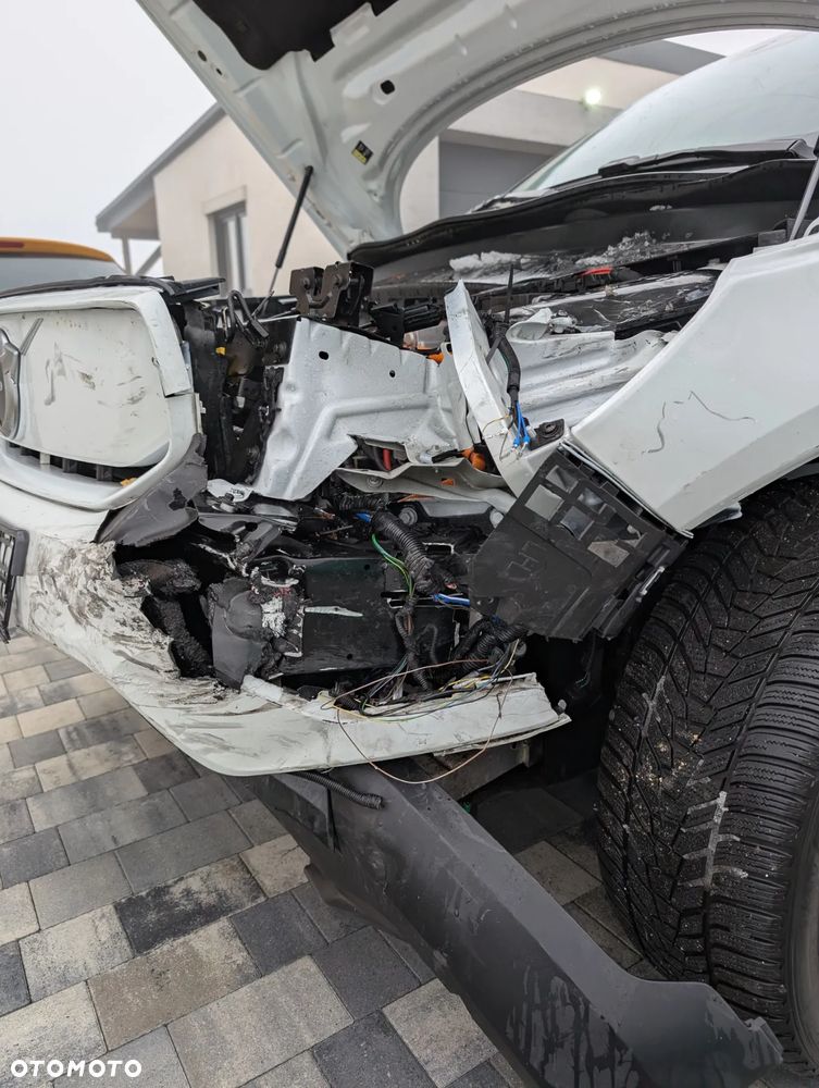 Volvo XC 40 82kWh P8 Recharge AWD Pro - 27