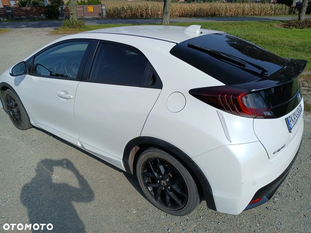 Honda Civic 1.8 Lifestyle Navi + Leather + ADAS - 6