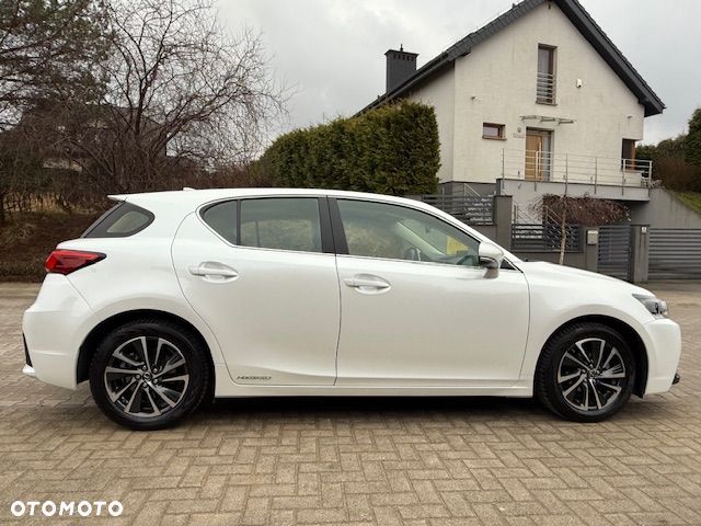 Lexus CT 200h Elegance - 13
