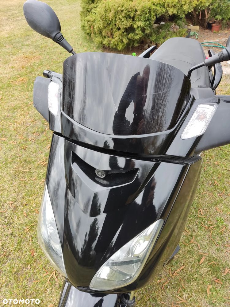 Yamaha X-max - 9