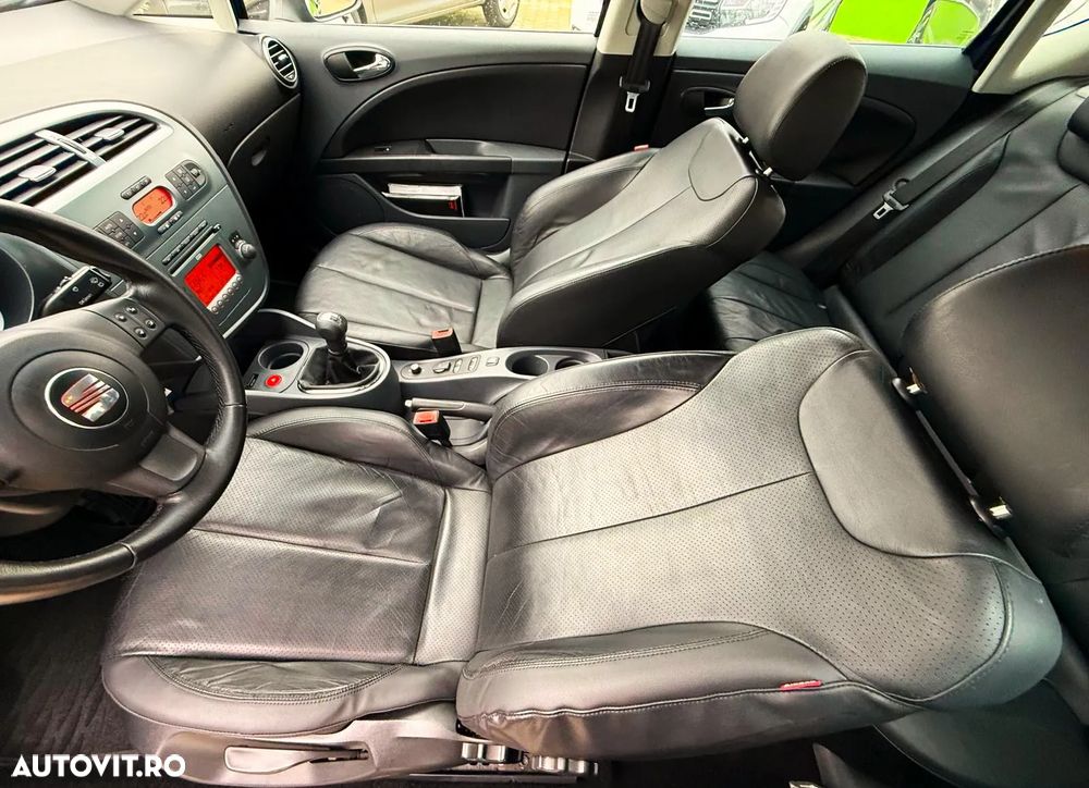 Seat Leon 2.0 TDI DPF Style - 19