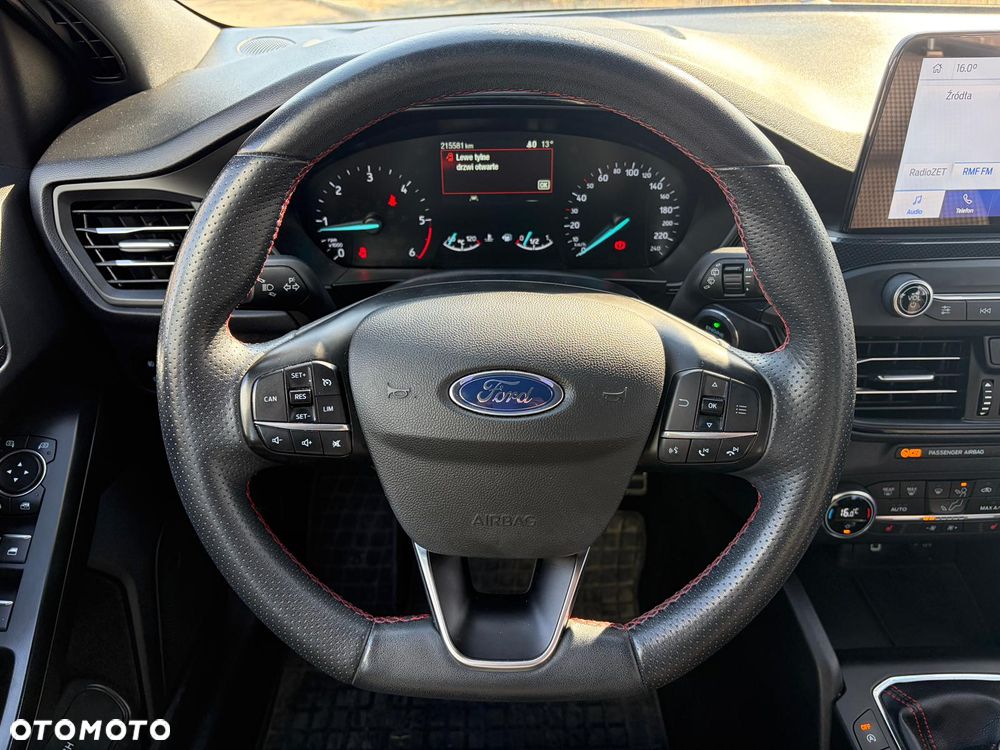 Ford Focus 2.0 TDCi SYNC Edition ASS - 32