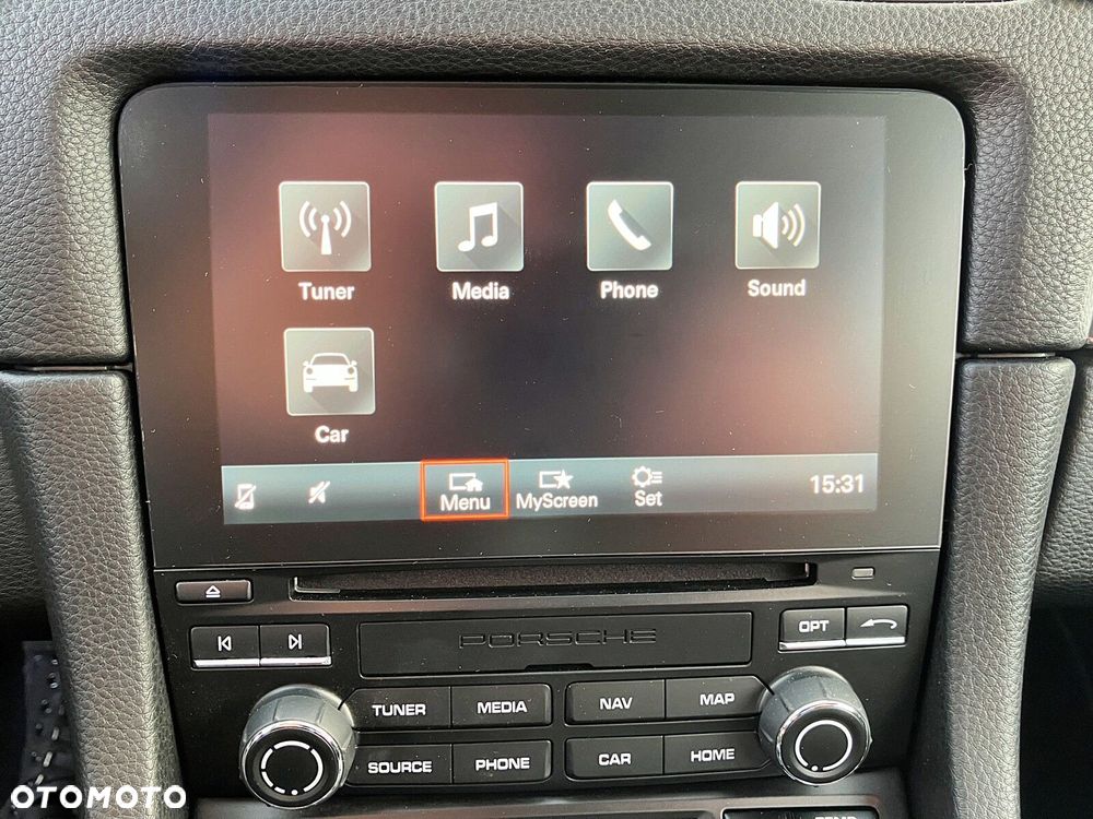 Porsche 718 Cayman - 29