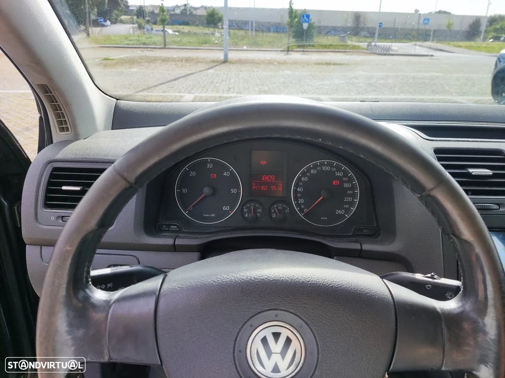 VW Golf 1.9 TDi Confortline - 8